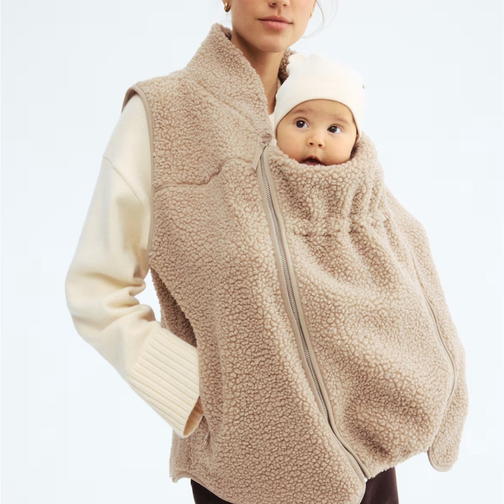 MAMA BEFORE & AFTER TEDDY FLEECE VEST